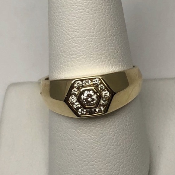 Mens 10K gold Diamond ring - Picture 1 of 2